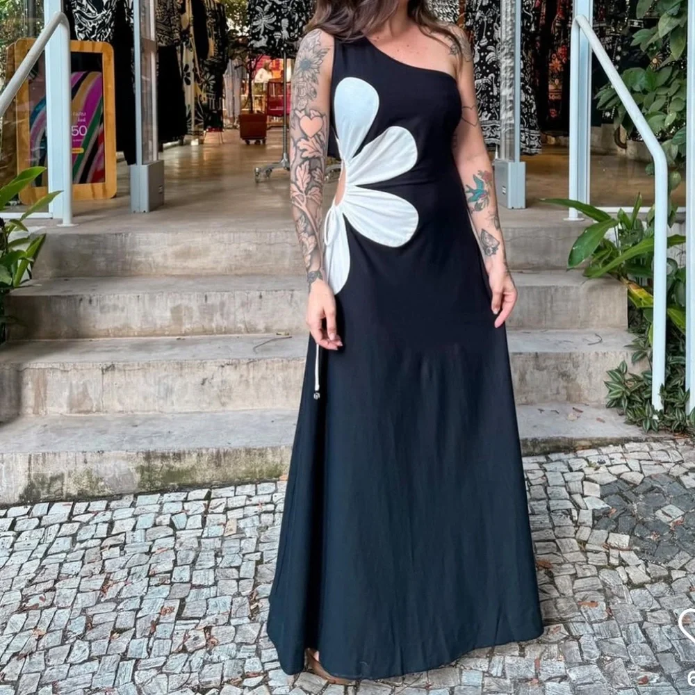 SOLD - FARM Rio One Shoulder Elegant Black and White Floral Dress Size S - Picture 1 of 10